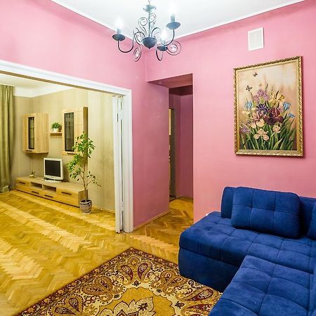 Apartments In The Center Λβιβ Εξωτερικό φωτογραφία